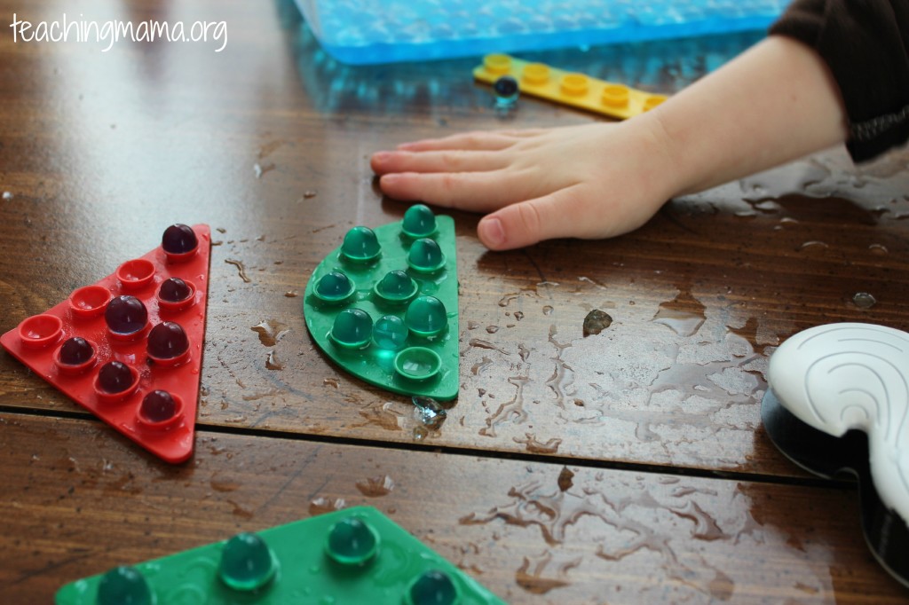 10 Ways to Play with Water Beads