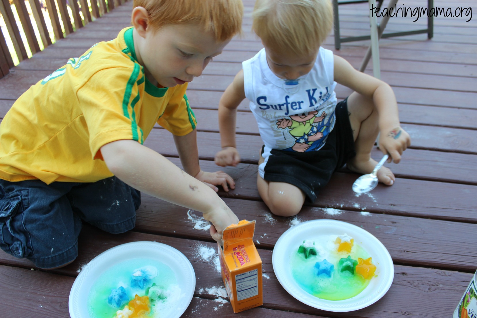 5 Baking Soda Experiments