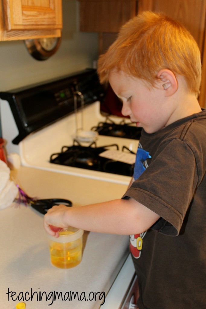 mixing colors for homemade lava lamp