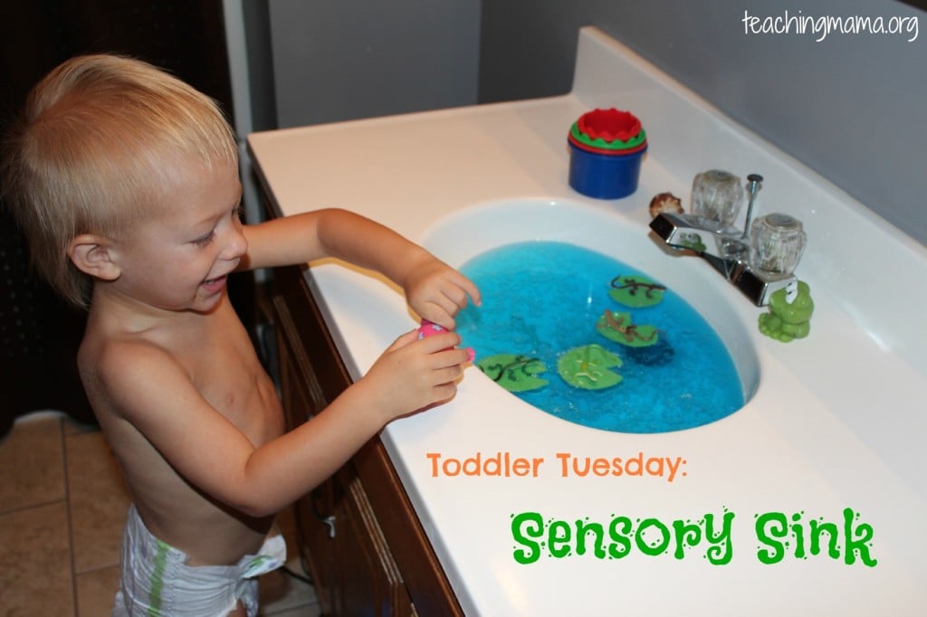 Toddler Tuesday: Sensory Sink