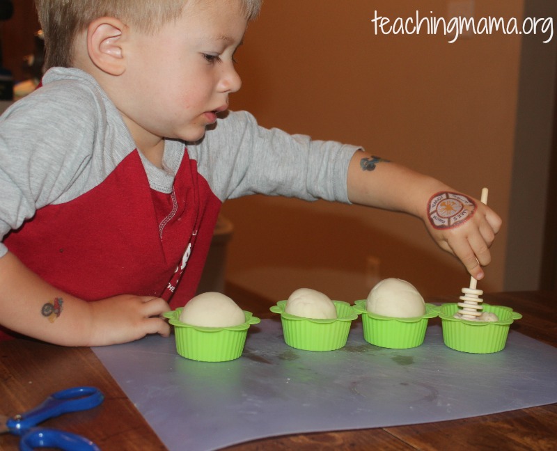 Honey Playdough Cupcakes