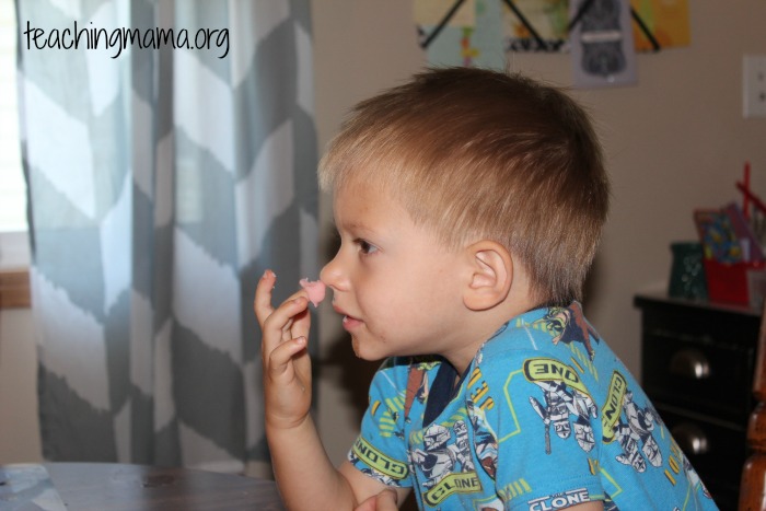 Smelling Bubble Gum Play Dough