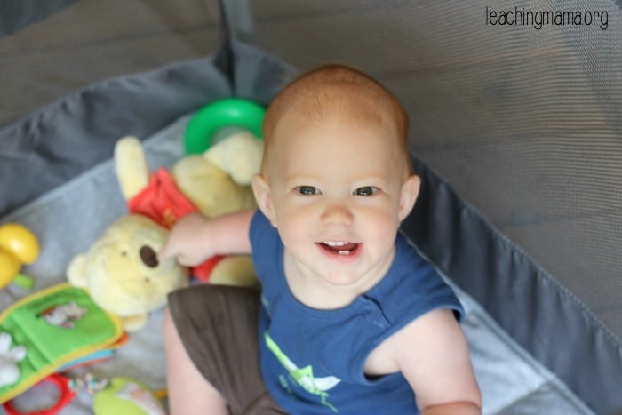 Keep Baby Happy with the Fisher-Price Play Yard!