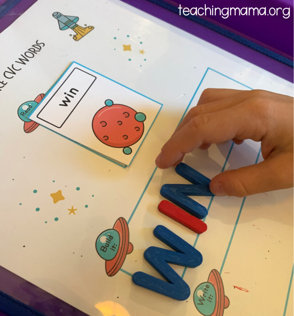 CVC Flip Books - Teaching Mama