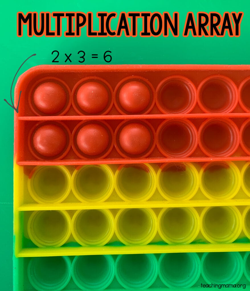multiplication array with pop-it