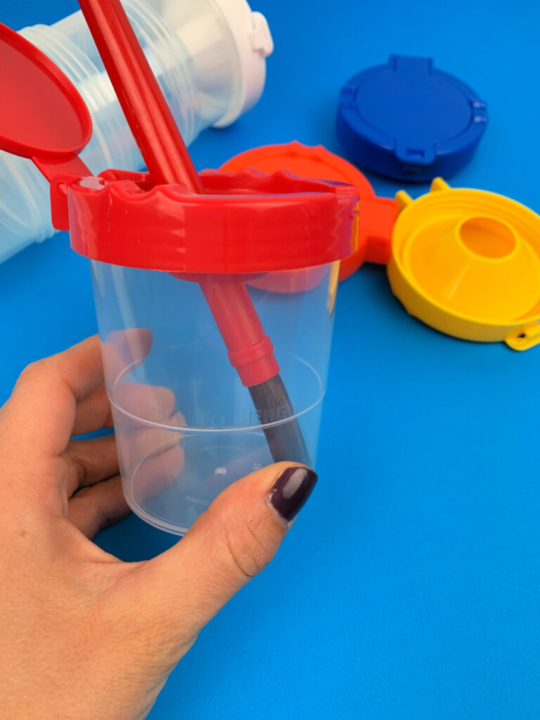 DIY SPILL PROOF PAINT CUPS