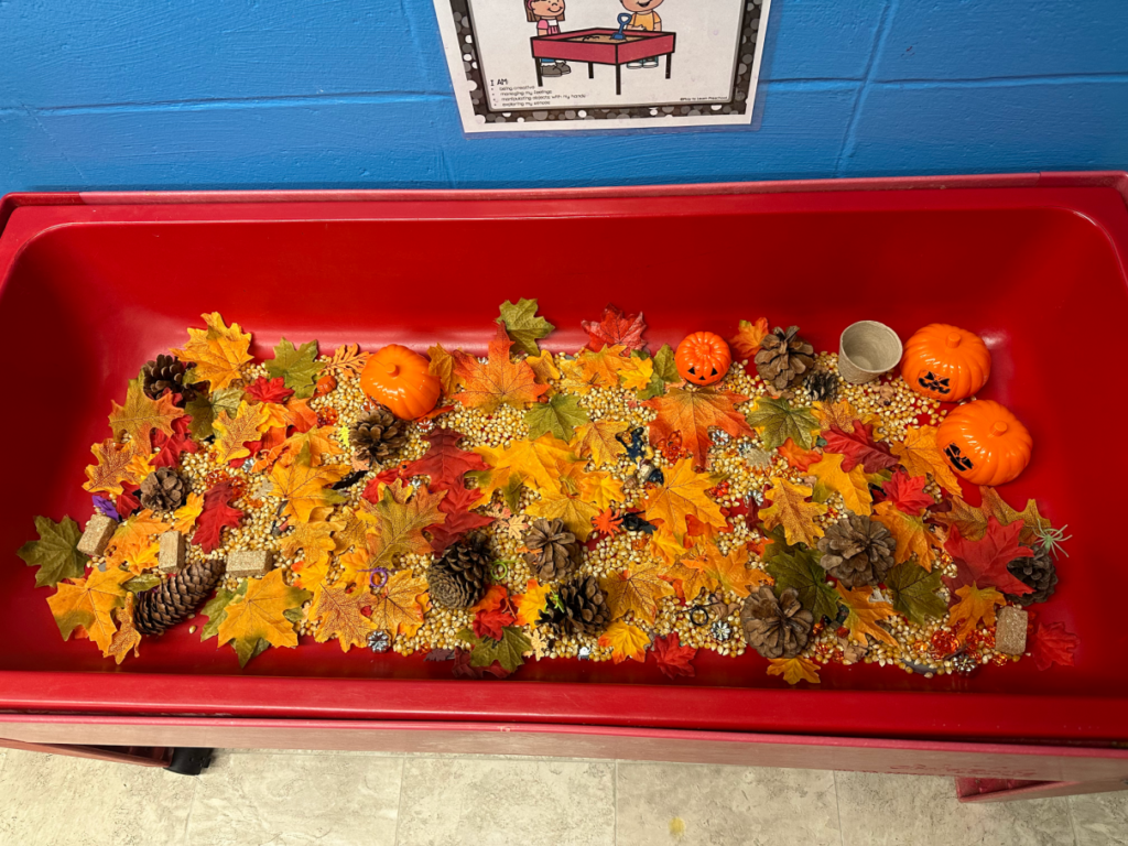 fall sensory table